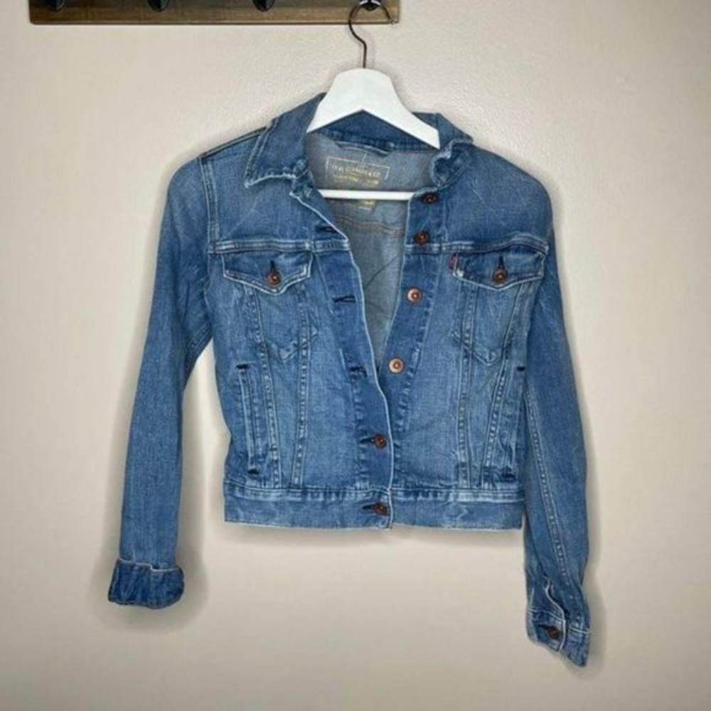 Levi's Blue Denim Jacket‎